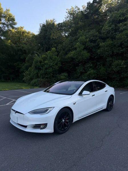 2017 Tesla Model S 90D