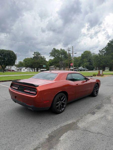 2020 Dodge Challenger SXT