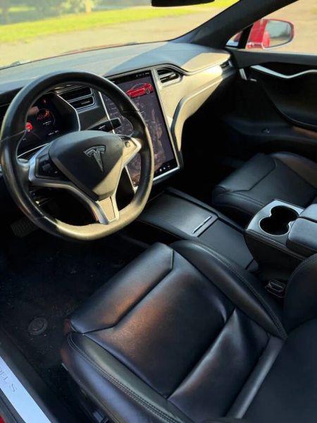 2017 Tesla Model S 75D