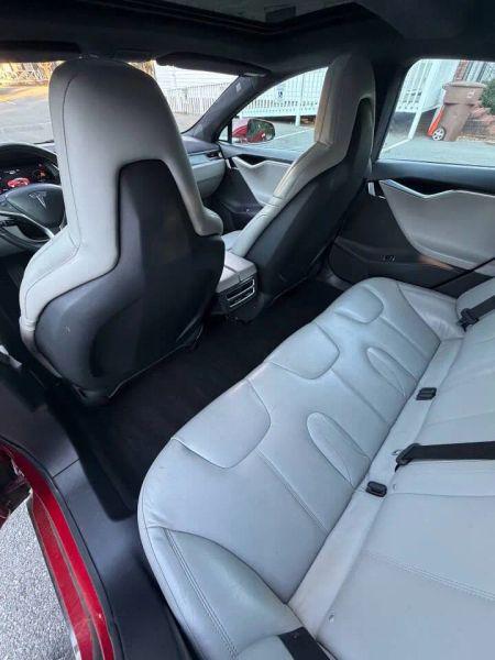 2015 Tesla Model S 85D
