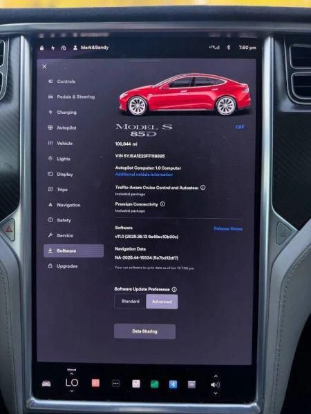 2015 Tesla Model S 85D