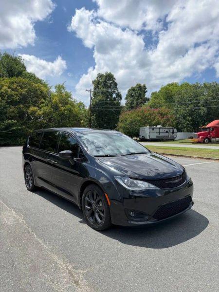 2019 Chrysler Pacifica Touring Plus for sale in Kannapolis, NC