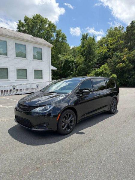 2019 Chrysler Pacifica Touring Plus