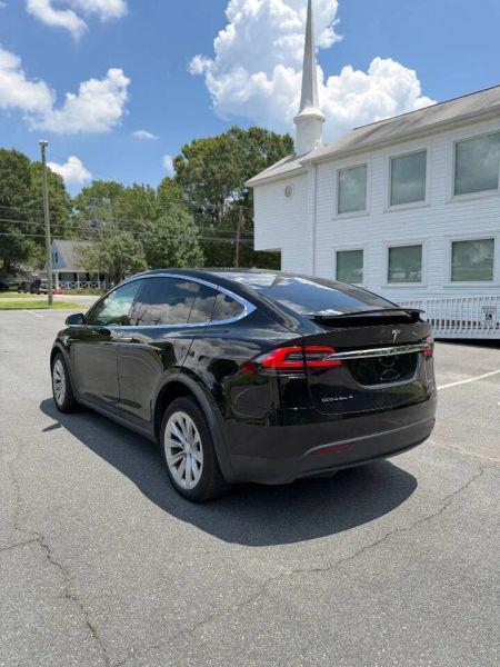 2017 Tesla Model X 75D