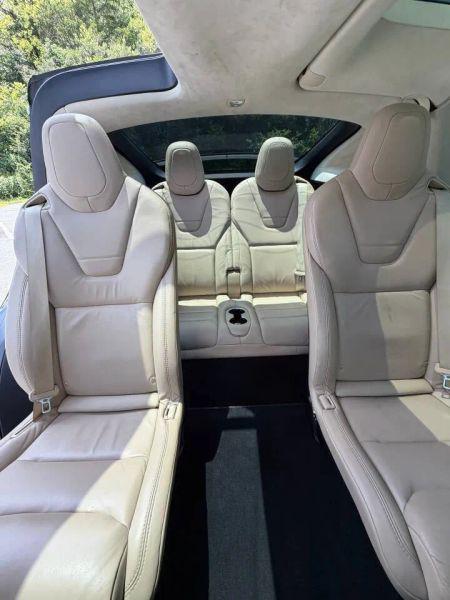 2017 Tesla Model X 75D
