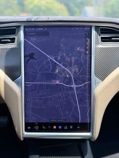 2017 Tesla Model X 75D