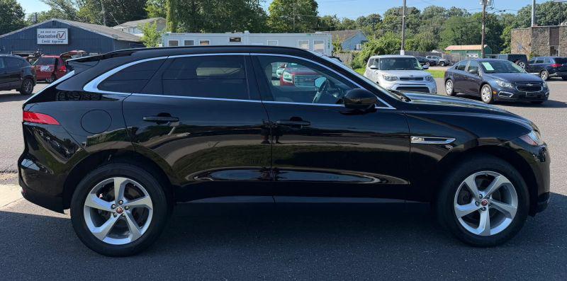 2019 Jaguar F-PACE 30t Premium