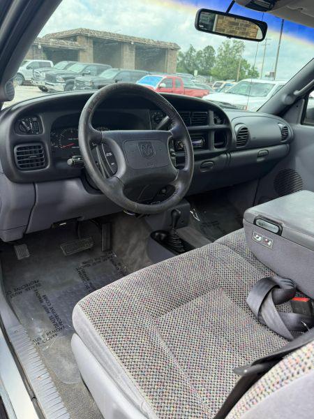 2000 Dodge Ram 2500 Base