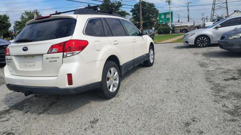 2012 Subaru Outback 2.5i Premium