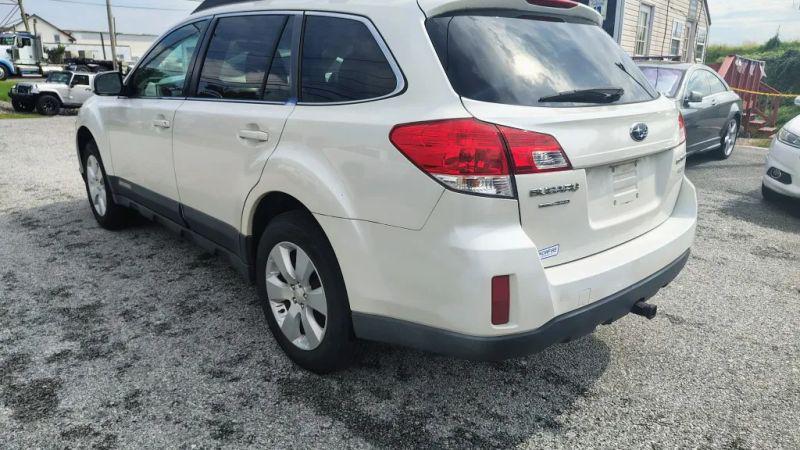 2012 Subaru Outback 2.5i Premium