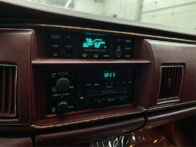 1994 Buick Roadmaster Base