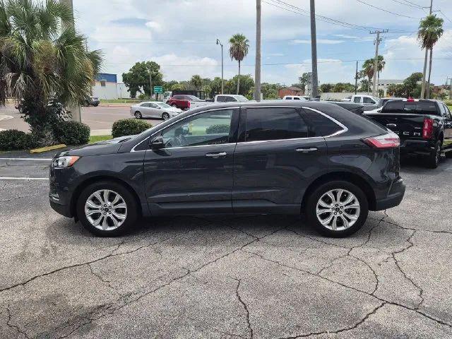 2021 Ford Edge Titanium
