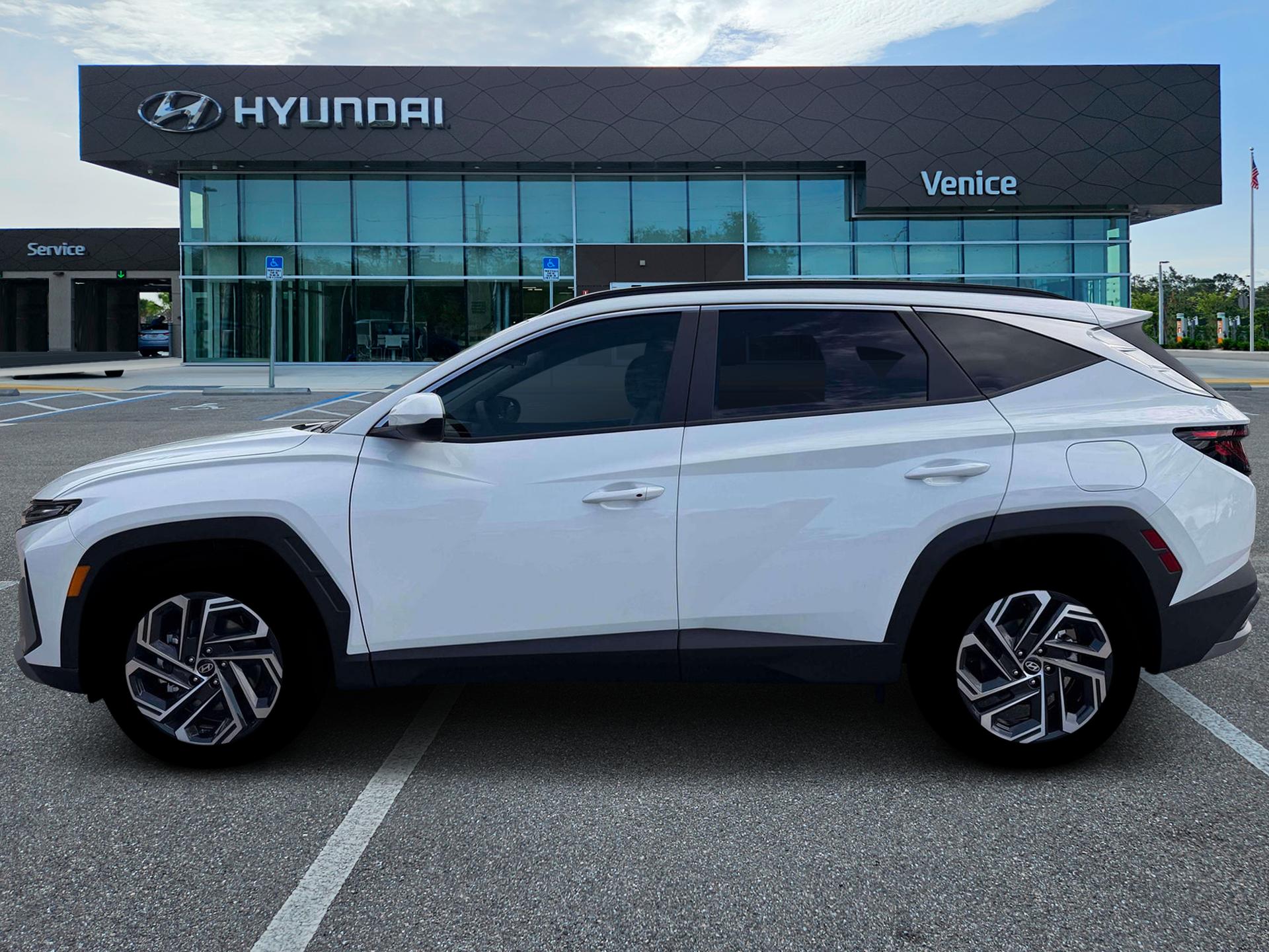 2026 Hyundai TUCSON SEL Plus FWD - Image 3