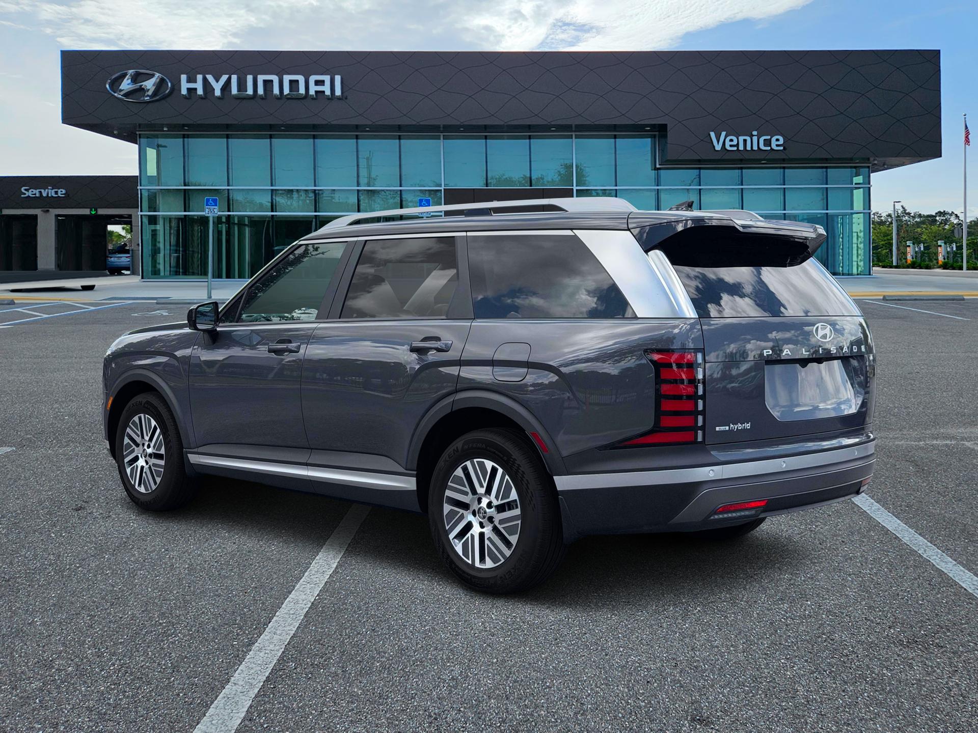 2027 Hyundai PALISADE HYBRID Blue SEL 7P - Image 4