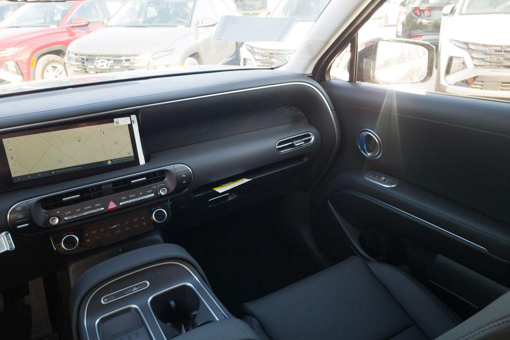 New 2027 Black HYUNDAI Blue SEL Premium 7P image 16