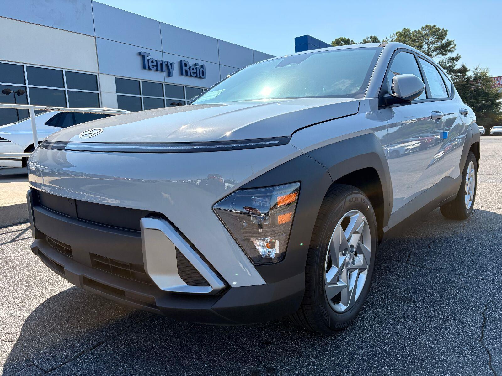 2027 Hyundai Kona SE