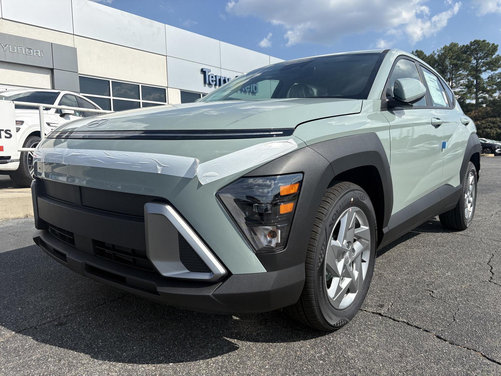 2027 Hyundai Kona SE