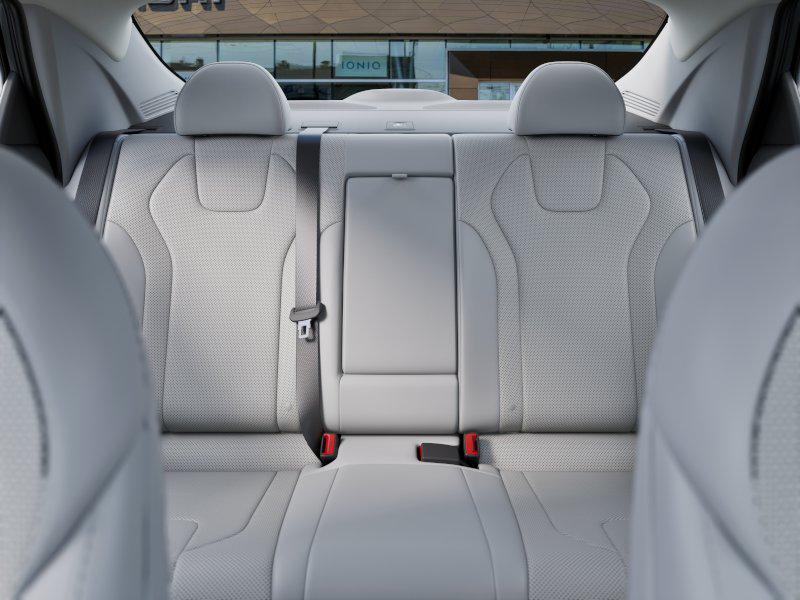 New 2026 Amazon Gray HYUNDAI Limited image 12