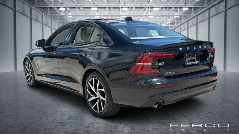 2019 Volvo S60 T6 Momentum