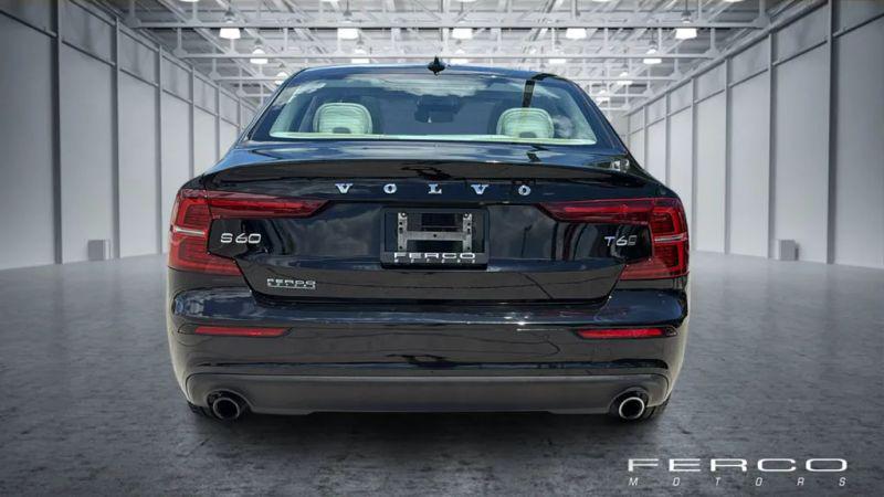 2019 Volvo S60 T6 Momentum