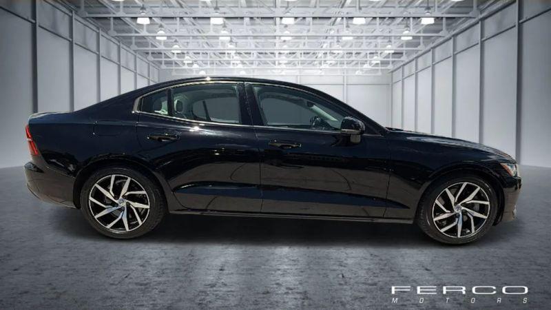 2019 Volvo S60 T6 Momentum