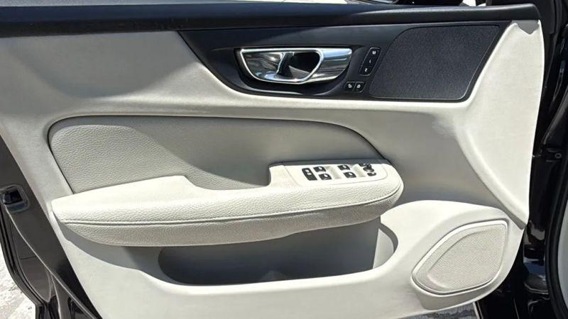 2019 Volvo S60 T6 Momentum