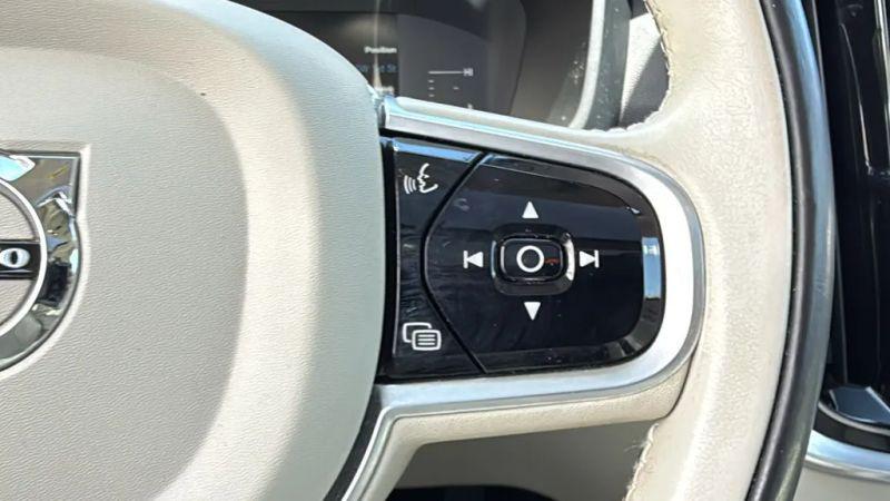 2019 Volvo S60 T6 Momentum