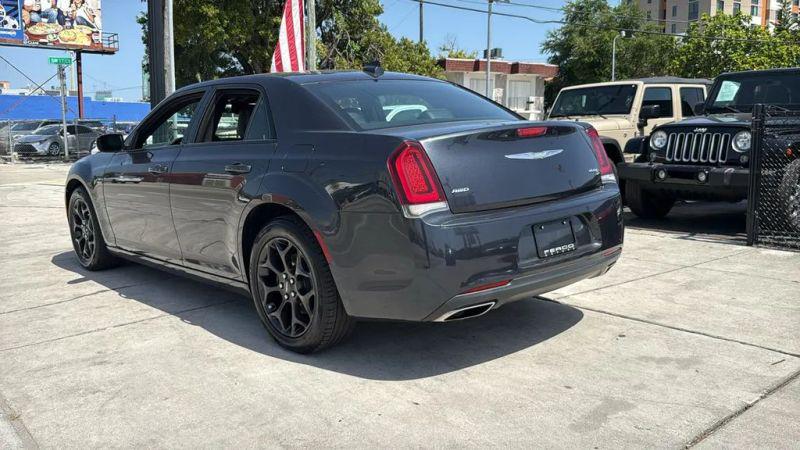 2019 Chrysler 300 300S AWD