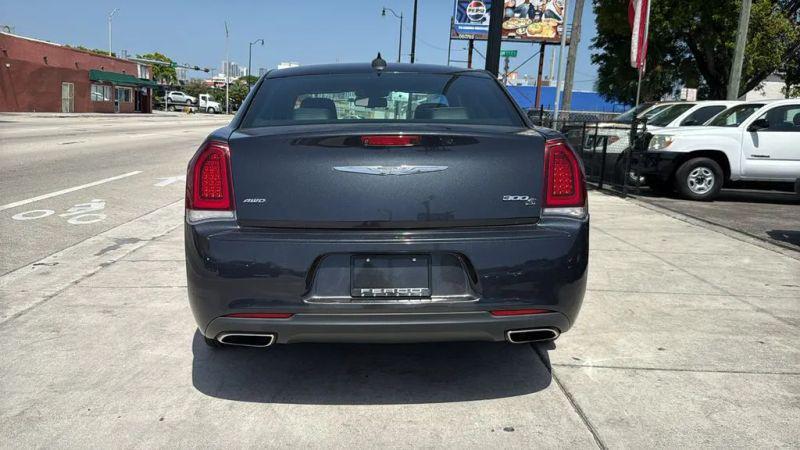 2019 Chrysler 300 300S AWD