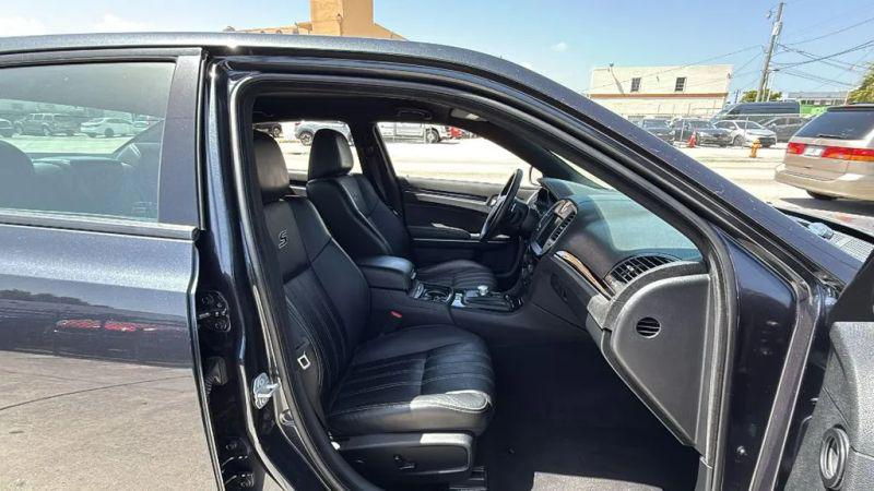 2019 Chrysler 300 300S AWD