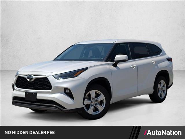 2024 Toyota Highlander LE for sale in Valencia, CA