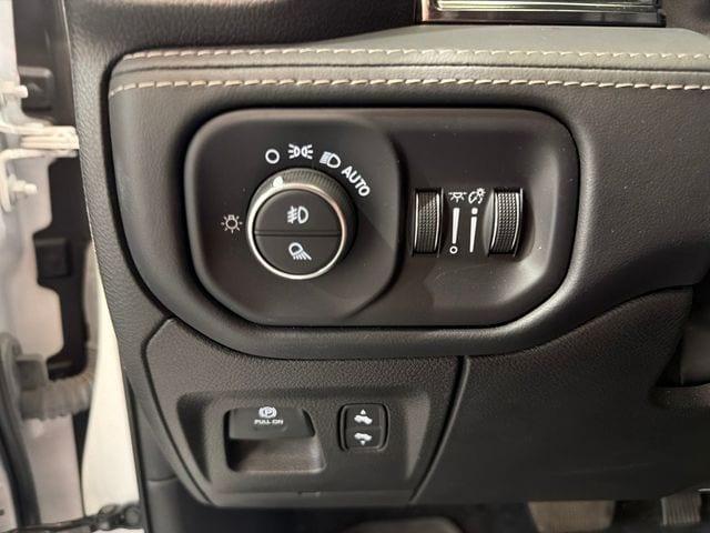 2023 Ram 1500 Limited Crew Cab 4x4 5'7" Box
