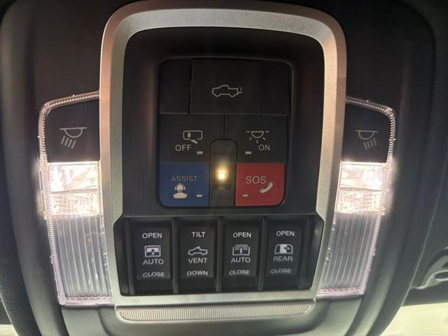 2023 Ram 1500 Limited Crew Cab 4x4 5'7" Box