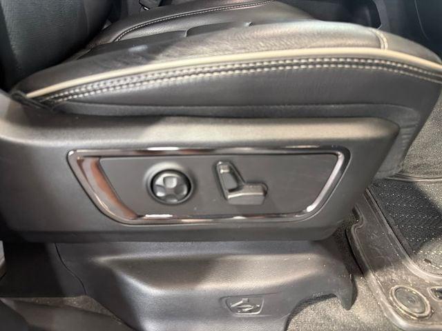 2023 Ram 1500 Limited Crew Cab 4x4 5'7" Box