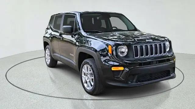 2023 Jeep Renegade Latitude 4x4 for sale in Irving, TX