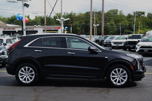 2023 Cadillac XT4 AWD Luxury