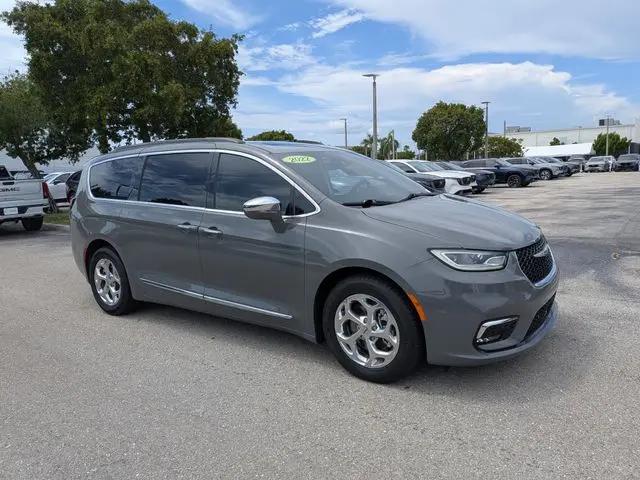 2022 Chrysler Pacifica Limited for sale in Fort Myers, FL