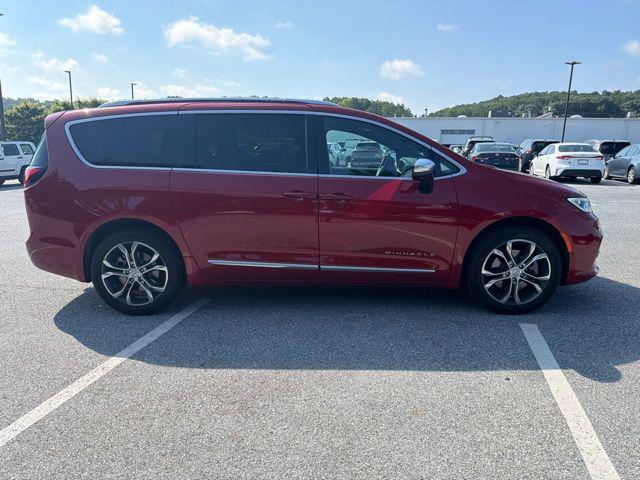 2026 Chrysler Pacifica Pinnacle AWD