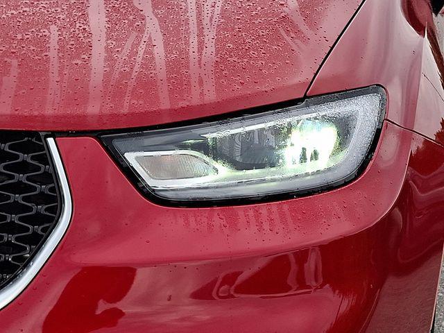 2026 Chrysler Pacifica Pinnacle AWD