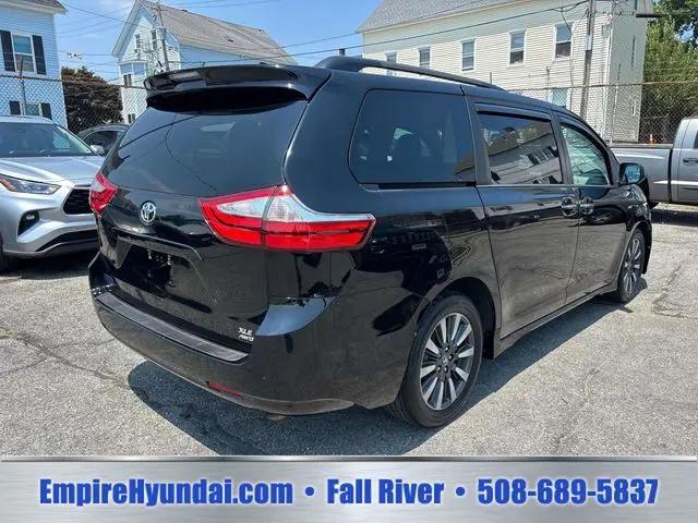 2018 Toyota Sienna XLE 7 Passenger