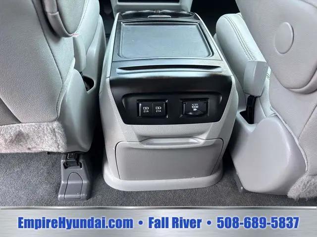 2018 Toyota Sienna XLE 7 Passenger