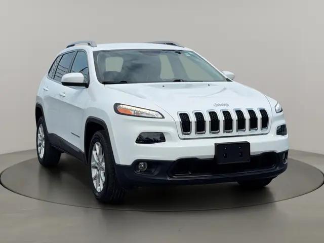 2018 Jeep Cherokee Latitude Plus FWD for sale in Marshfield, MO