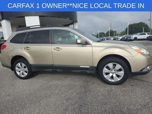 2010 Subaru Outback 2.5i Premium