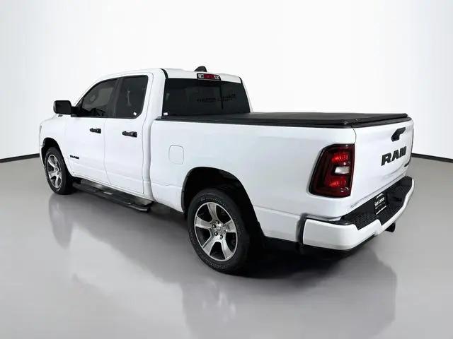 2025 Ram 1500 Tradesman Quad Cab 4x4 64 Box