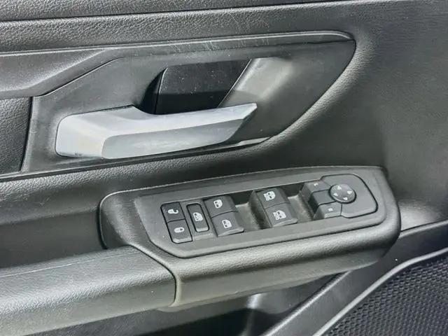 2025 Ram 1500 Tradesman Quad Cab 4x4 64 Box