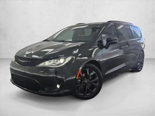 2020 Chrysler Pacifica Red S Edition for sale in Hardeeville, SC