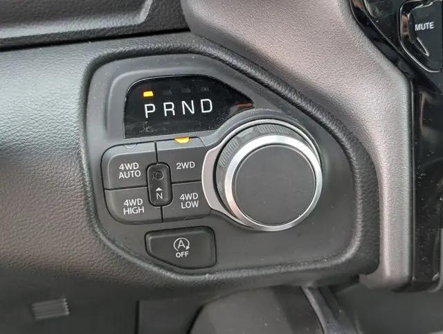 2025 Ram 1500 Big Horn Crew Cab 4x4 57 Box