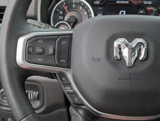 2025 Ram 1500 Big Horn Crew Cab 4x4 57 Box