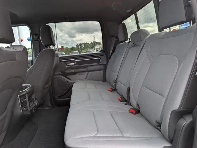 2025 Ram 1500 Big Horn Crew Cab 4x4 57 Box