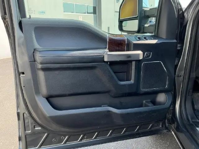 2016 Ford F-150 Platinum
